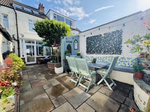 Photo 17- click for photo gallery